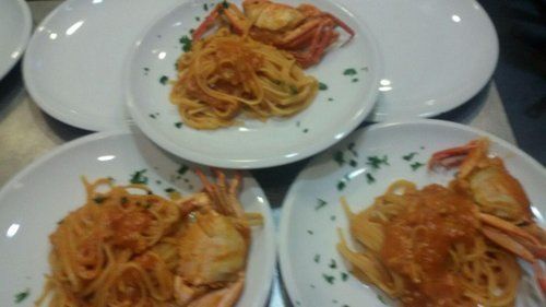 3 piatti di pasta al sugo di granchio