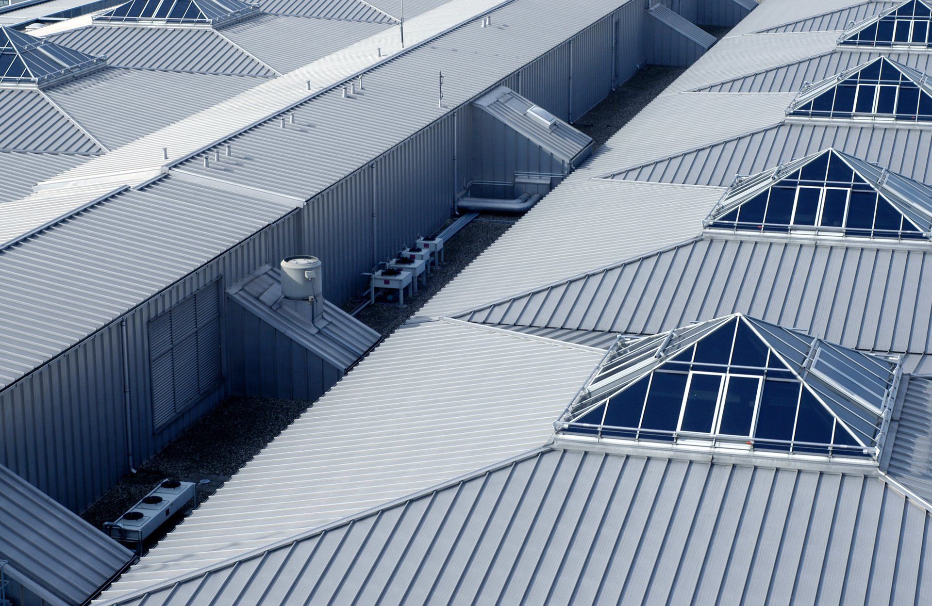 metal commercial roof