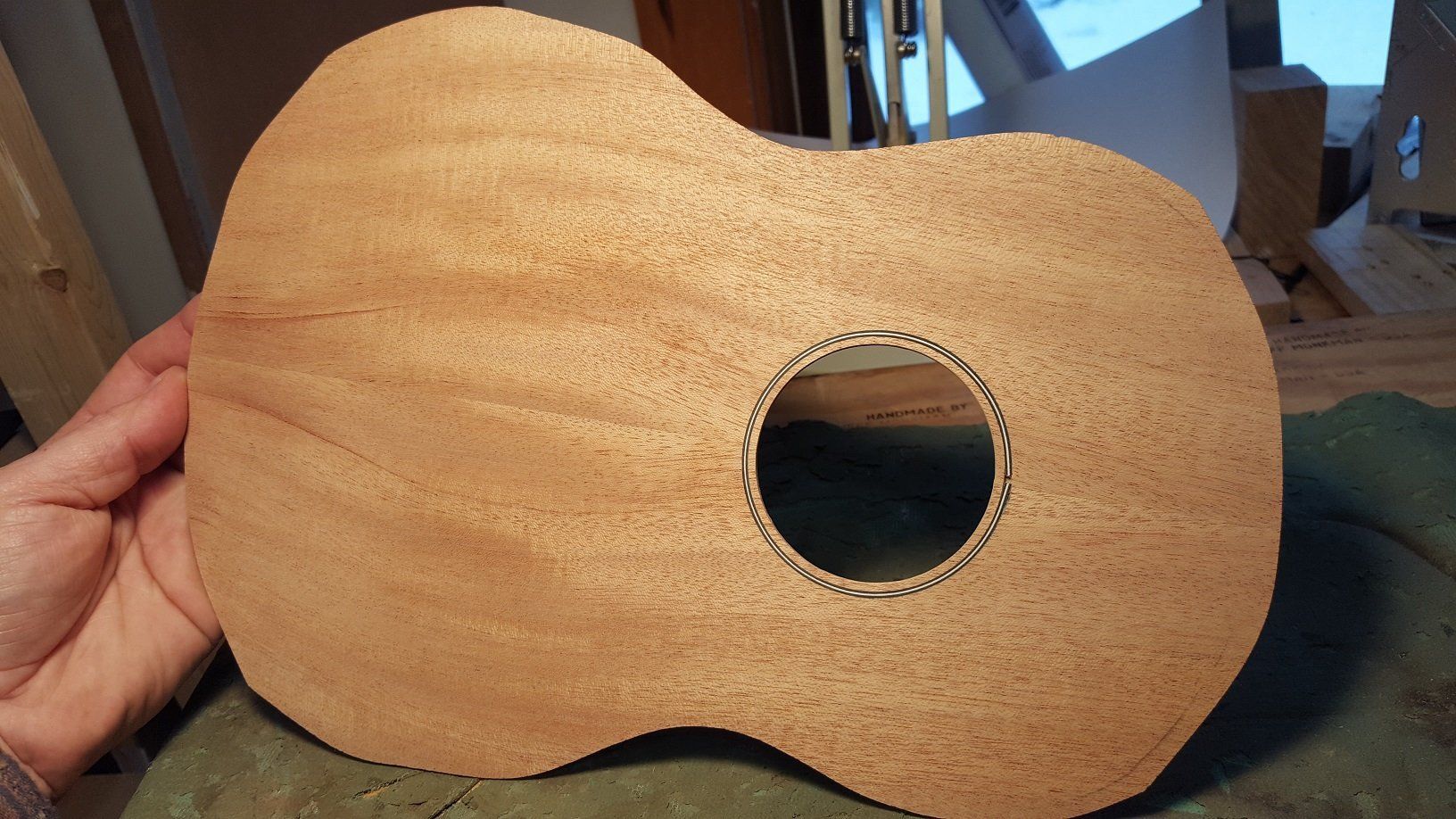 ukulele sound hole