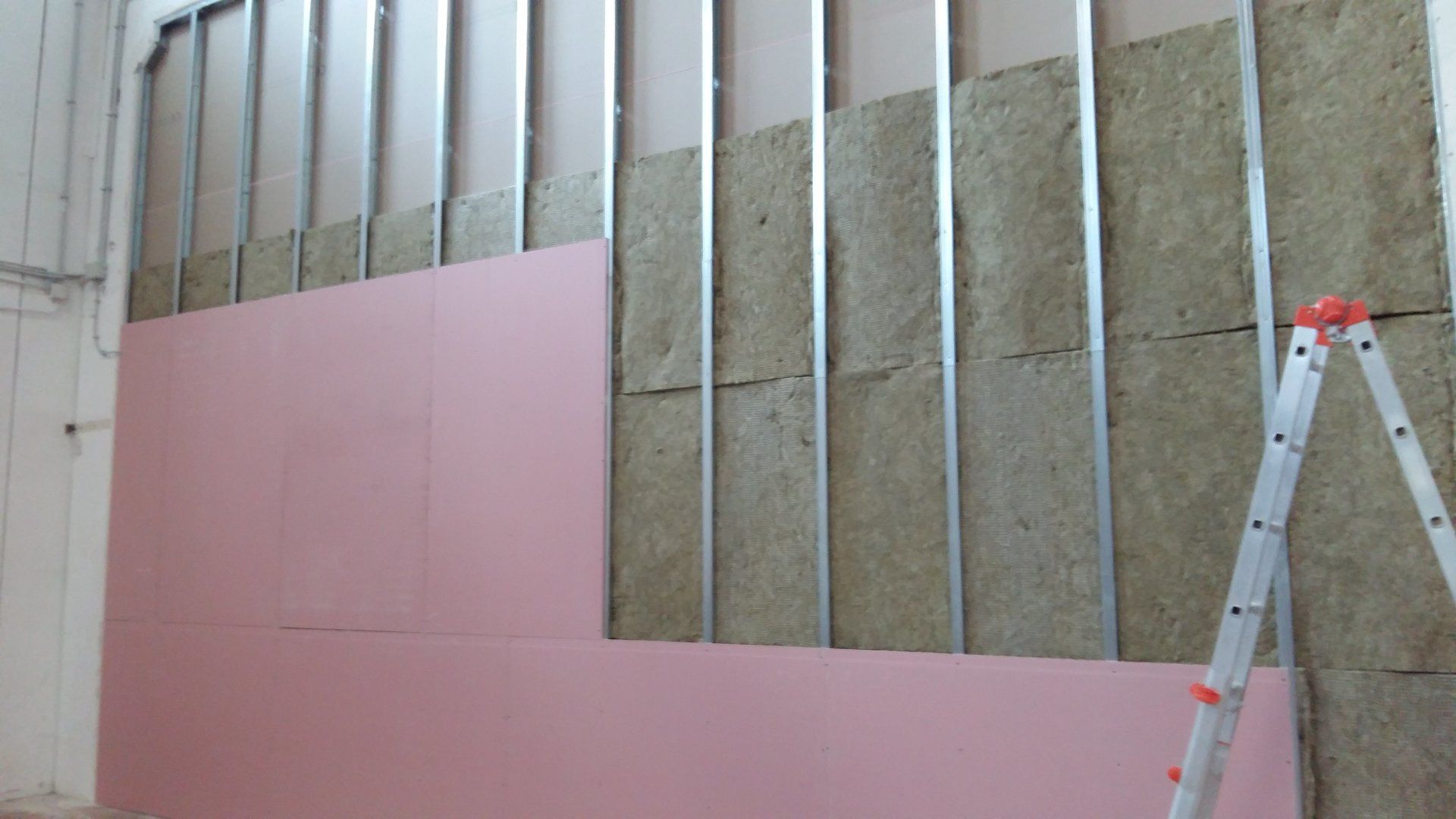 soffitto con elementi in cartongesso
