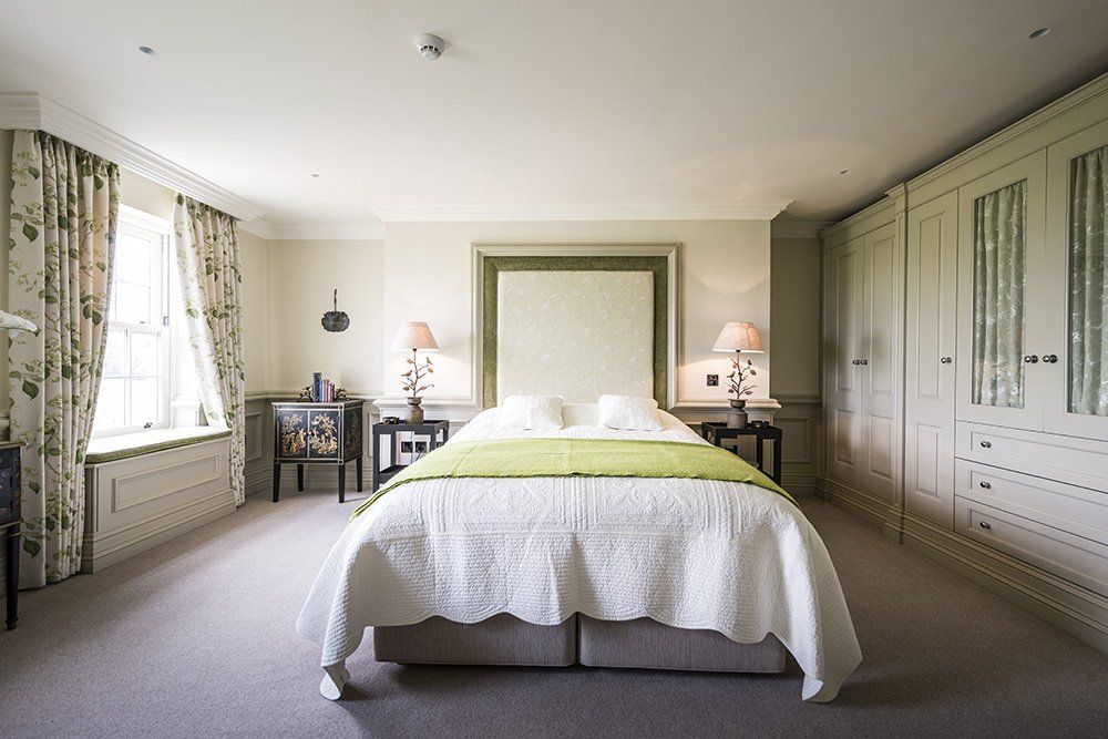 Divan bed