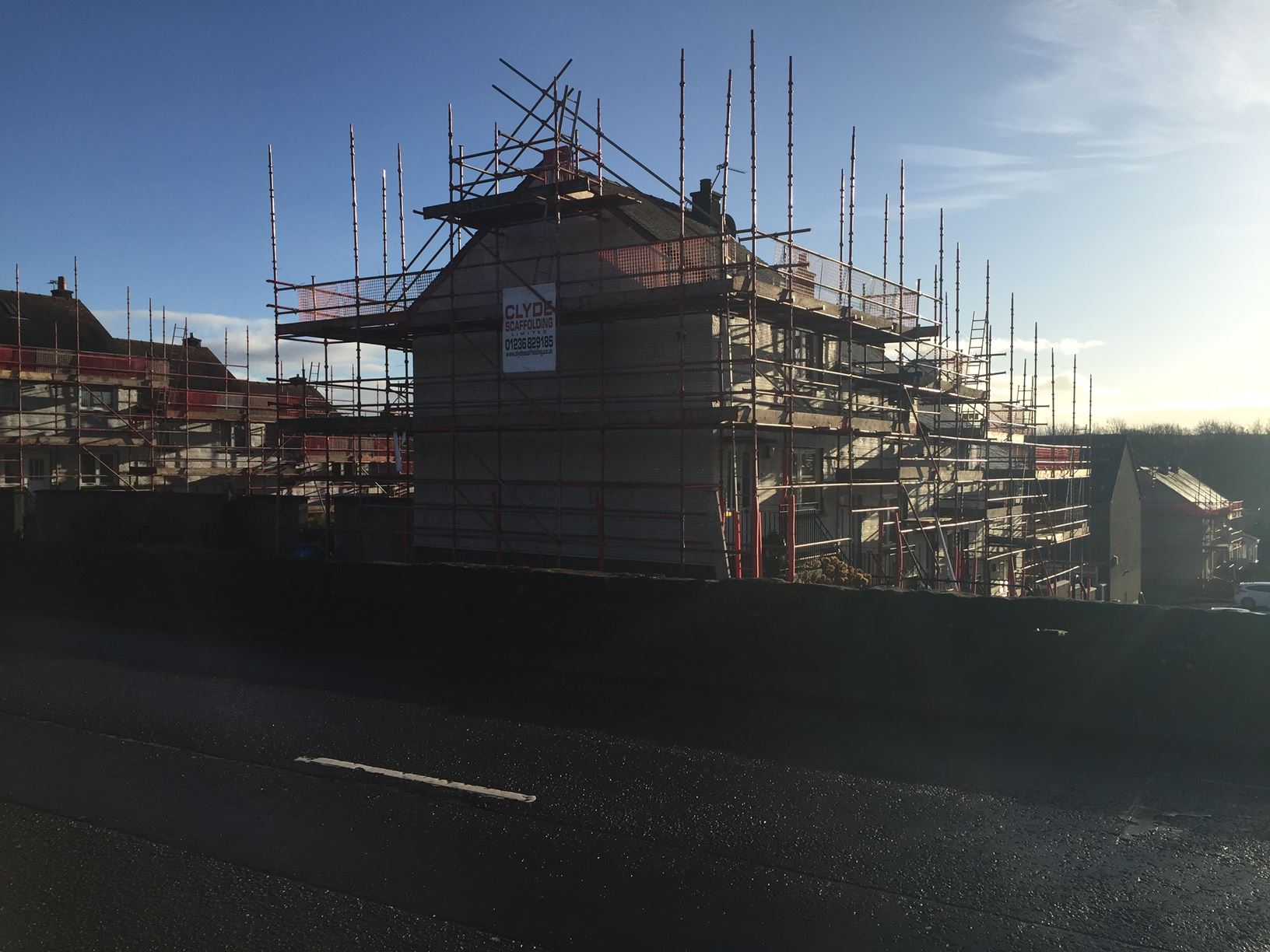Scaffolding tower