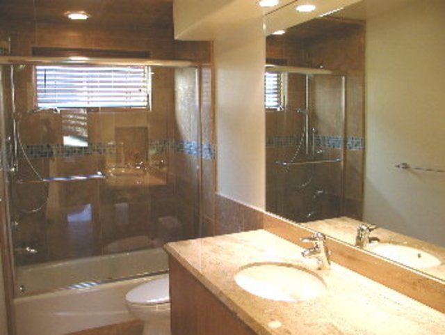 741 Brighton Court twin beds
