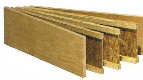 Poutres en bois d'ingénierie montrant différentes couches de construction.