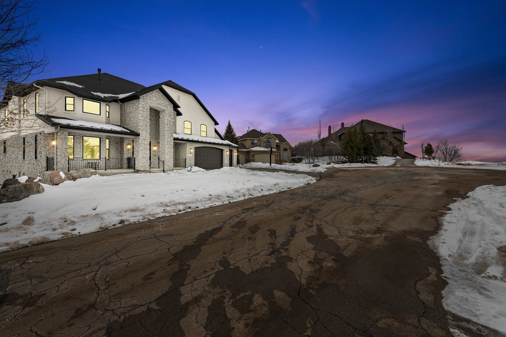 Golden Leaf Court