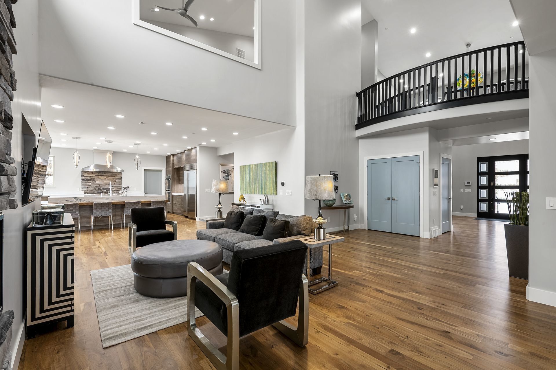 Golden Leaf Court