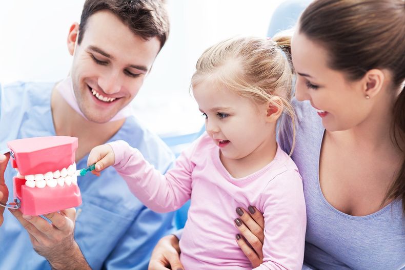 educazione igiene orale bambini