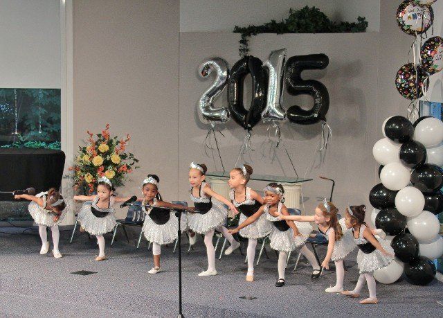Pretty little dancers in Chesapeake, VA