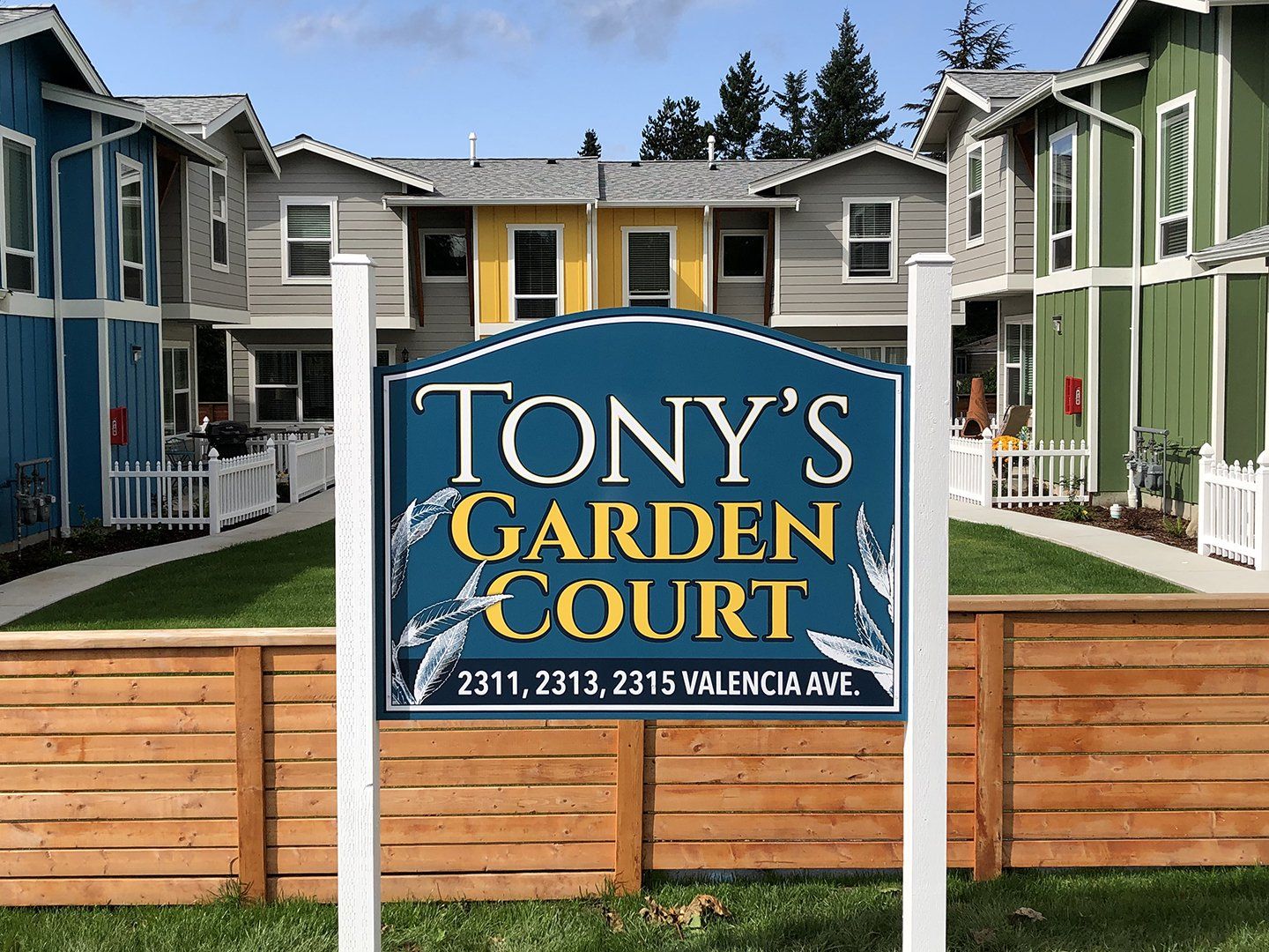 apartment signs