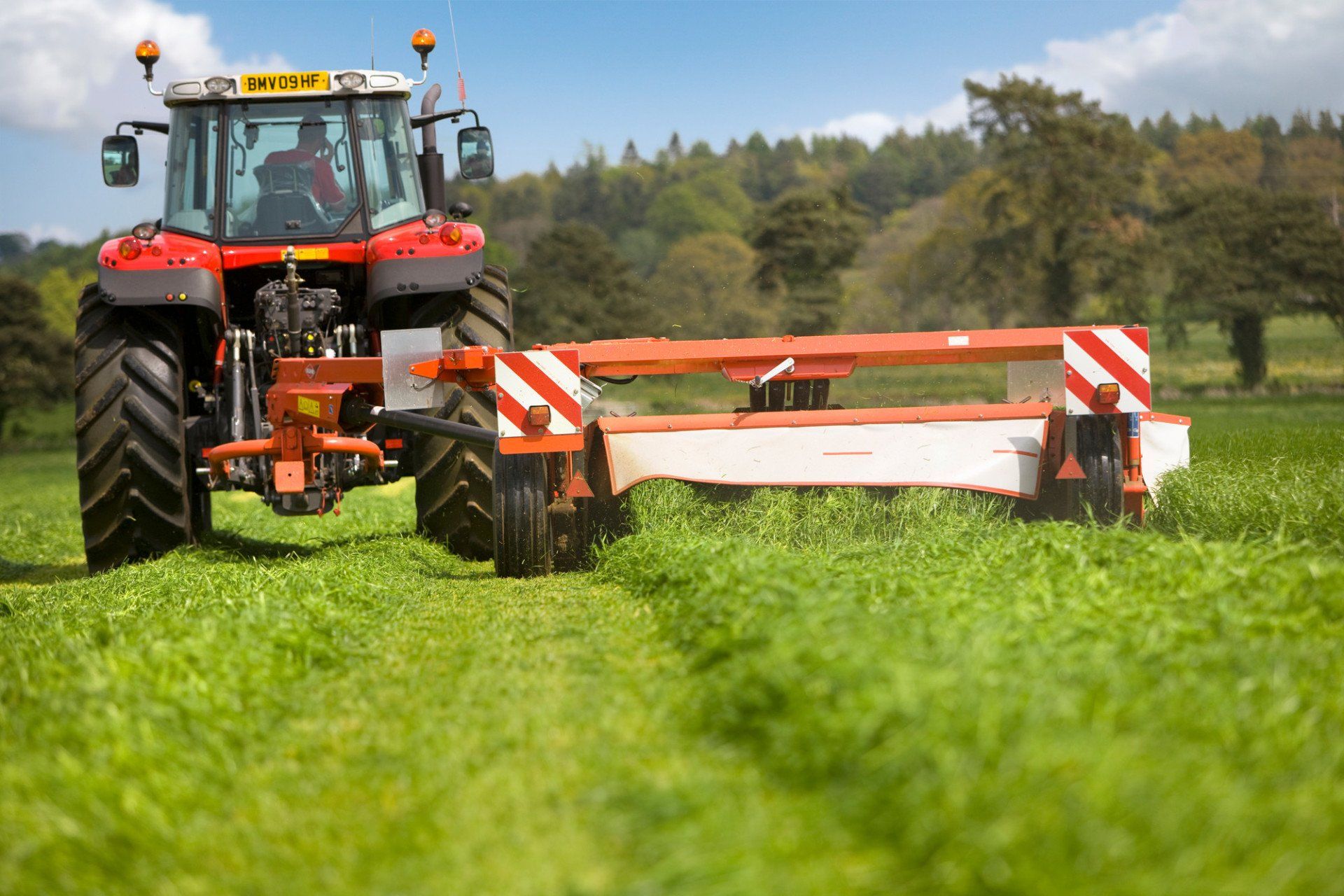 Agricultural tractor