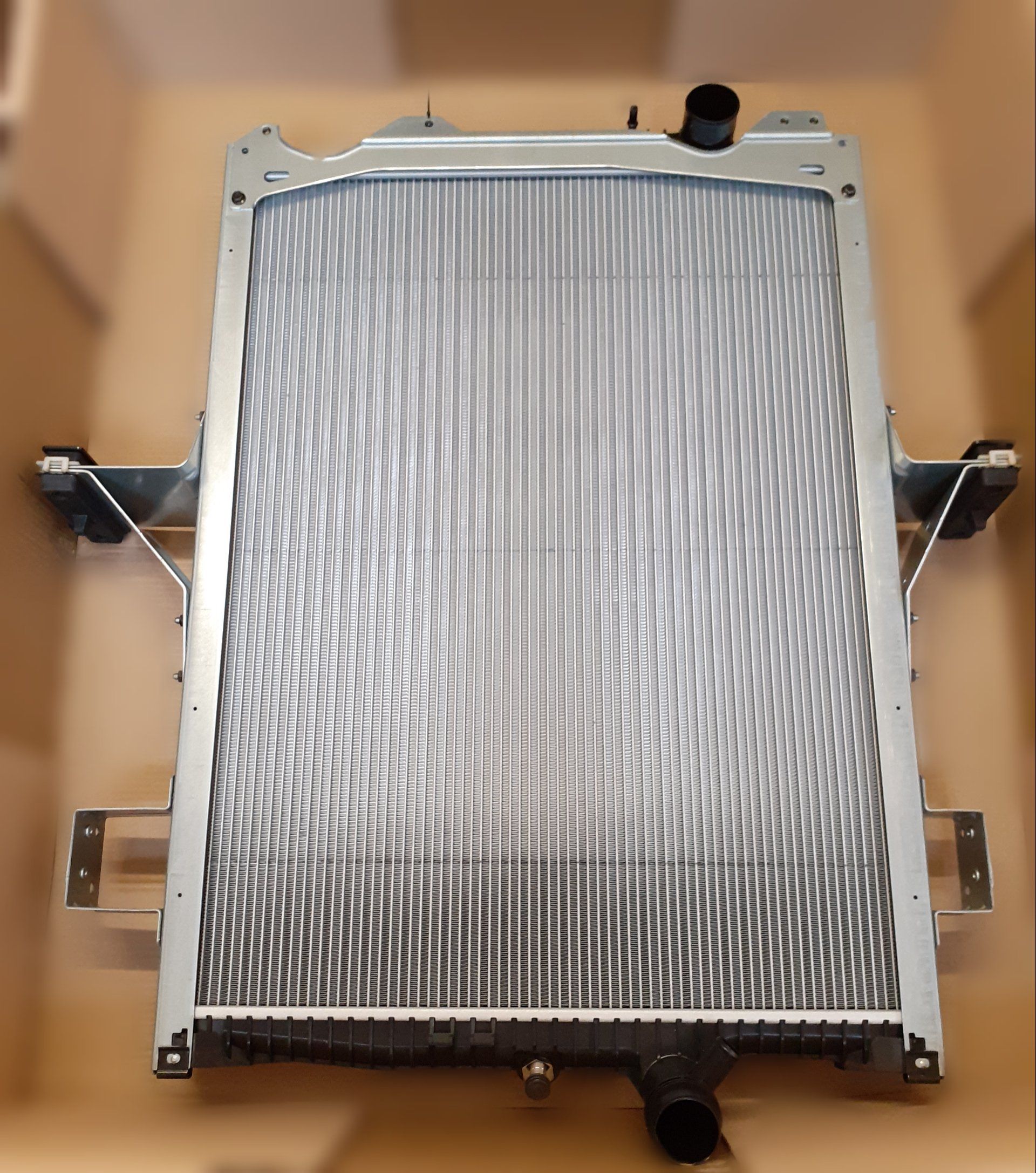 Volvo FM FMX Radiator