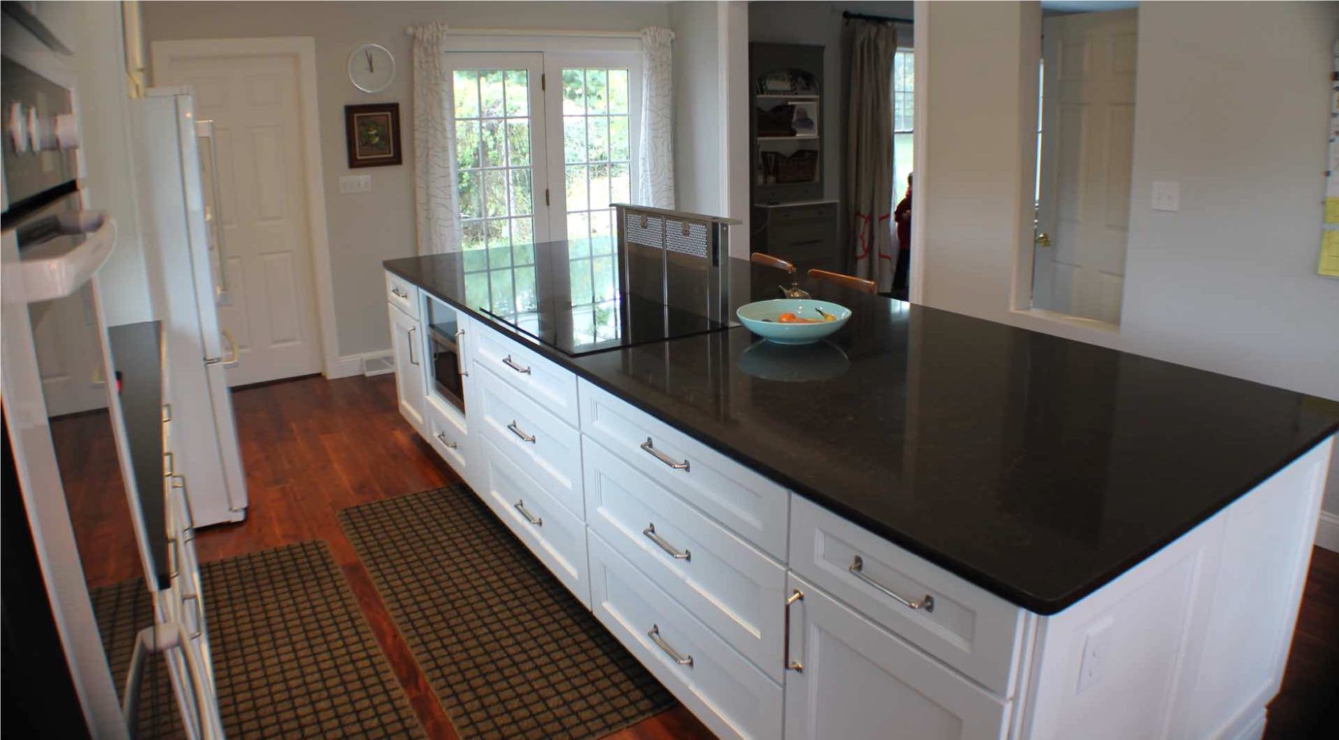 Spacious kitchen island