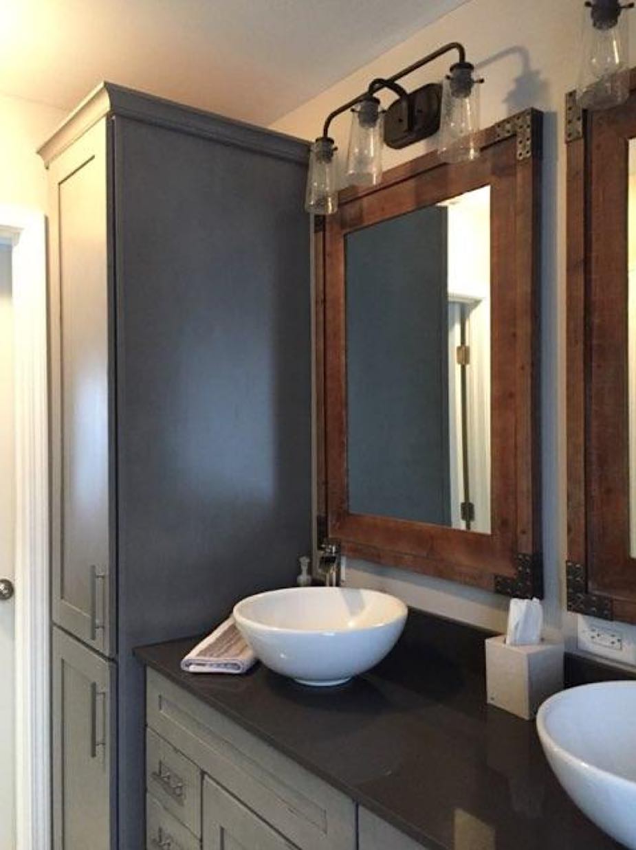 Create a warm feel to your bathroom by combining warm colors