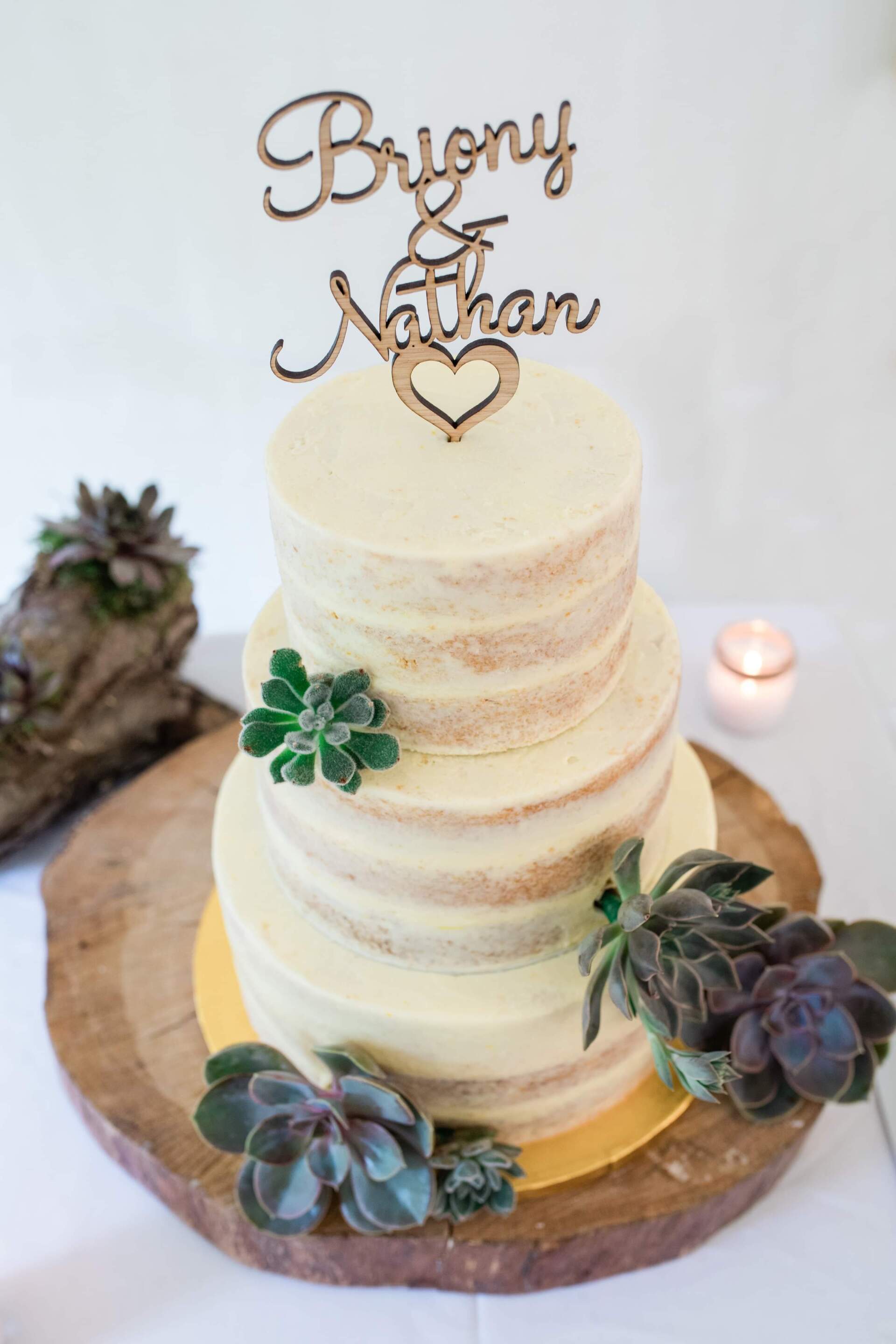 Three-tiered wedding cake with