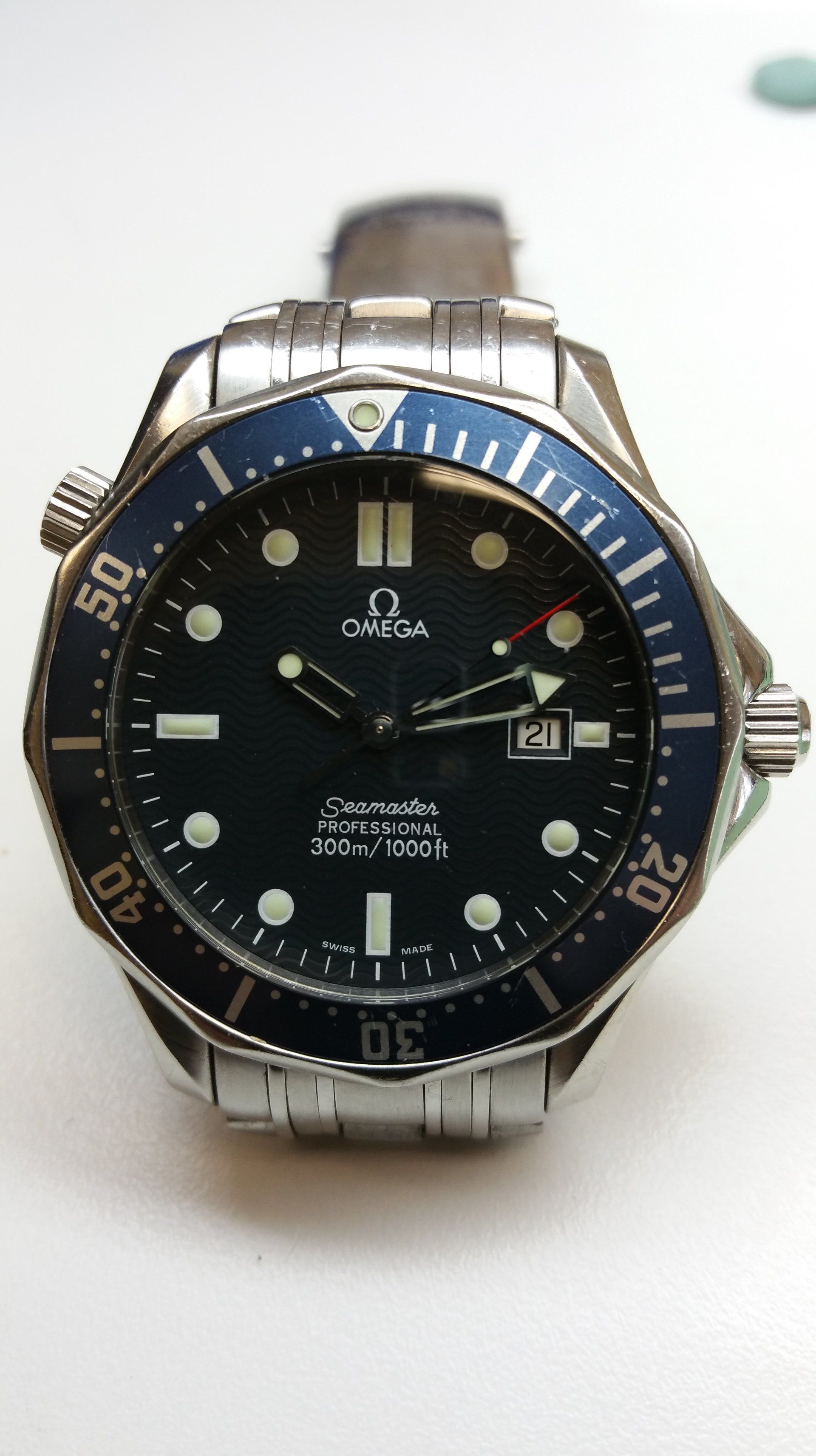 men's wrist watch