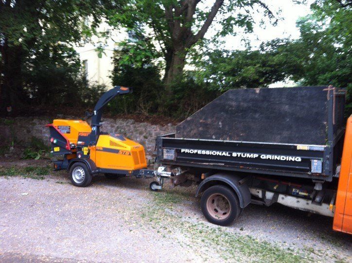 stump grinding machine
