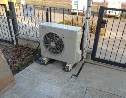 impianti di pompe di calore a Faenza con macchina esterna