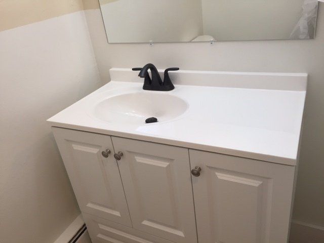 spring garden bathroom