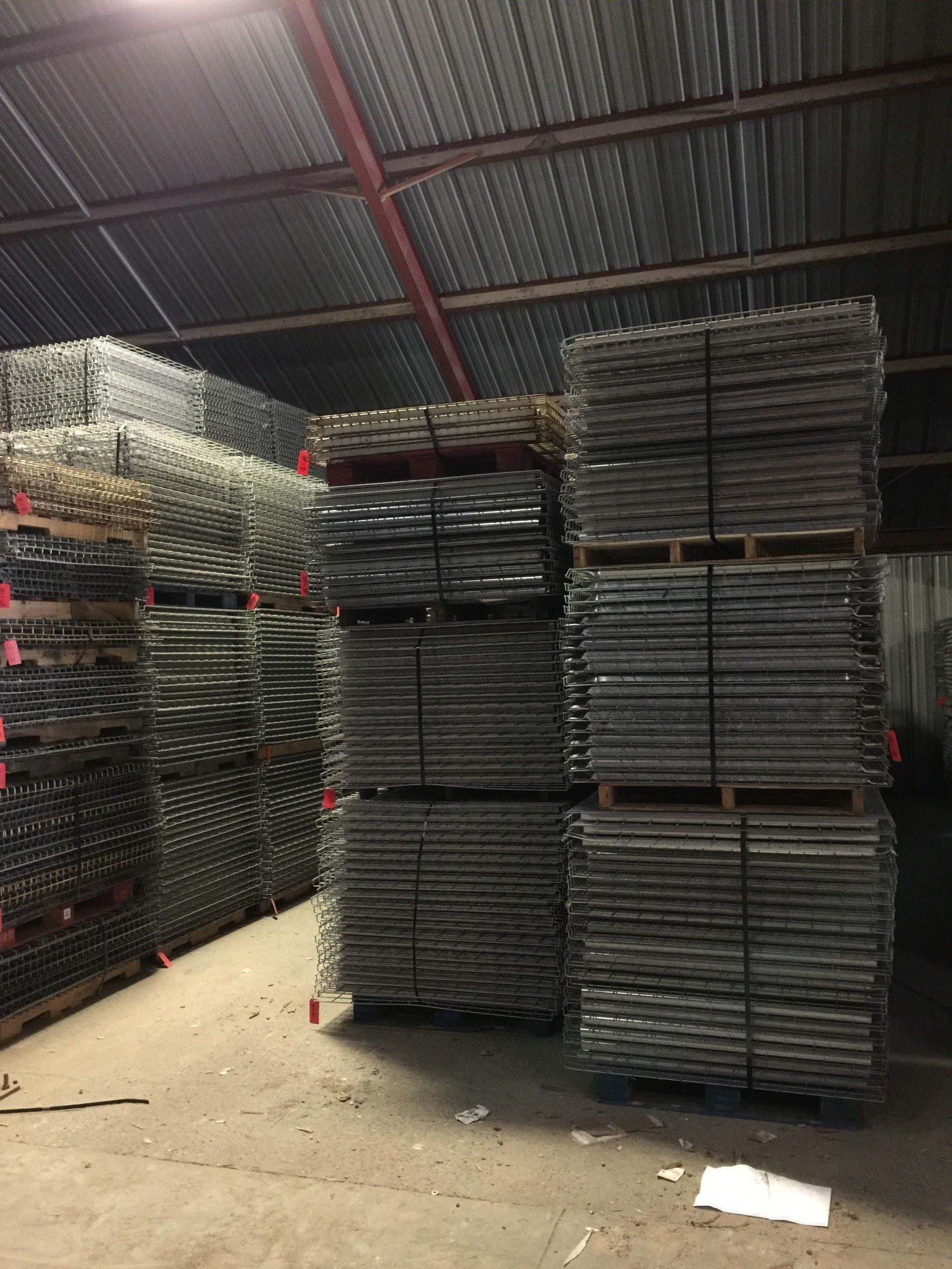 Large inventory of used pallet racking in stock - Image 8