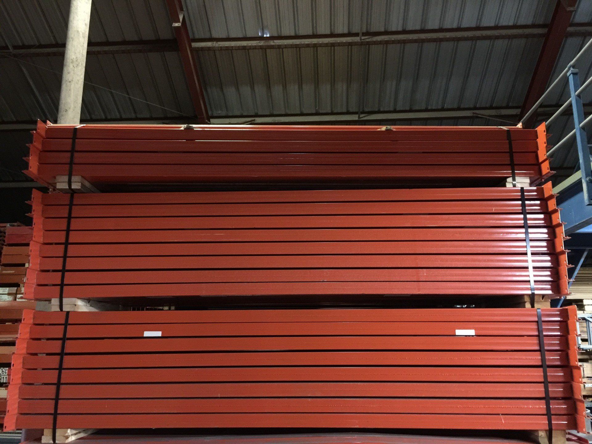 Large inventory of used pallet racking in stock - Image 1