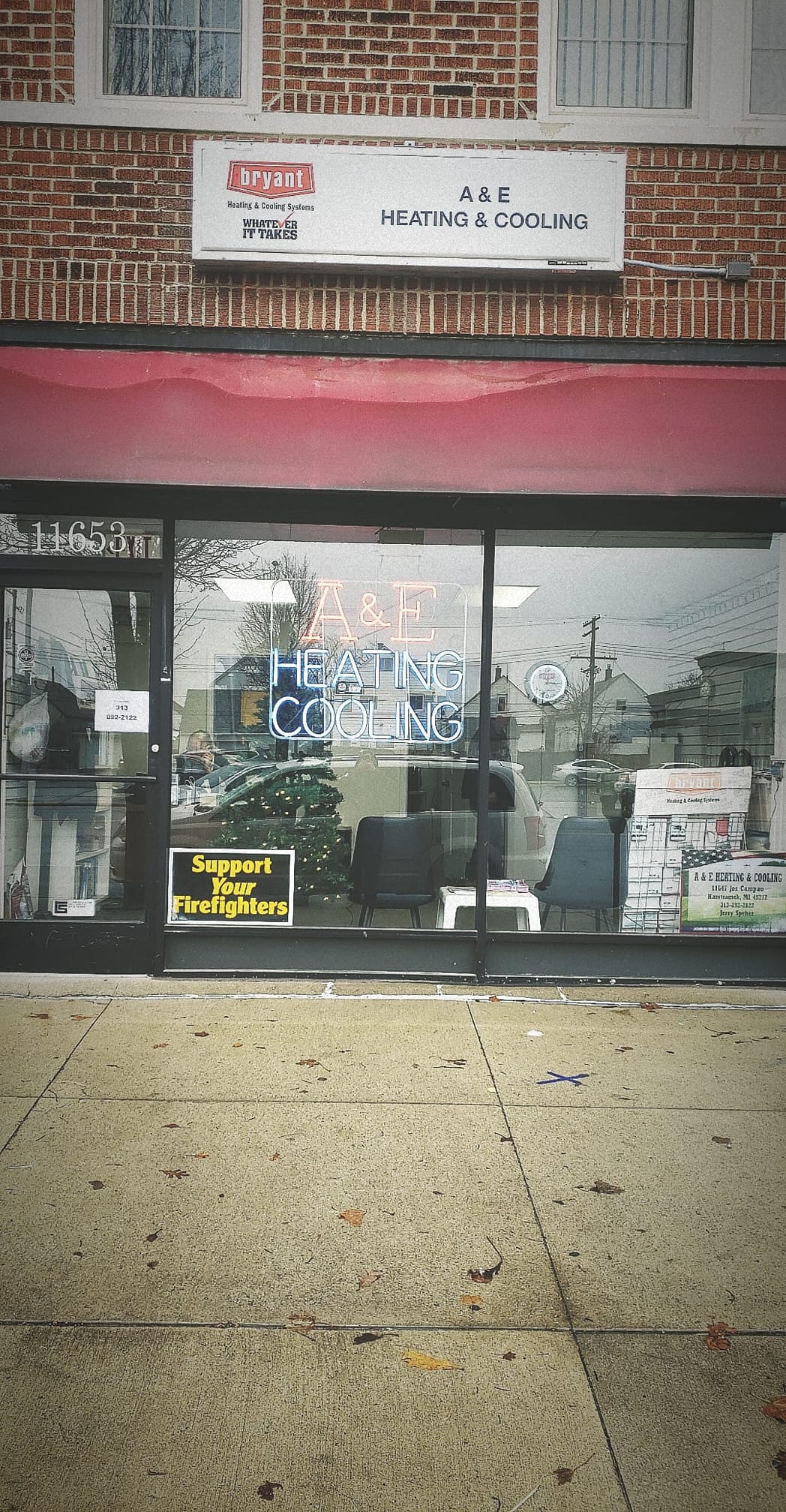 Front Store — Hamtramck, MI — A & E Heating & Cooling