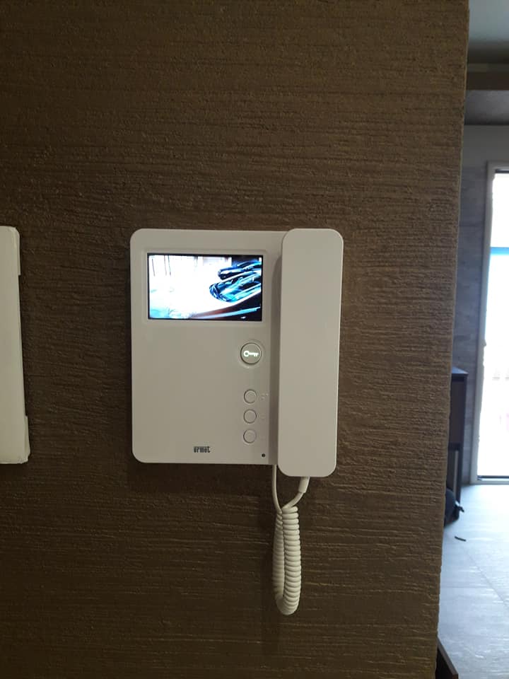 installazione di un videocitofono