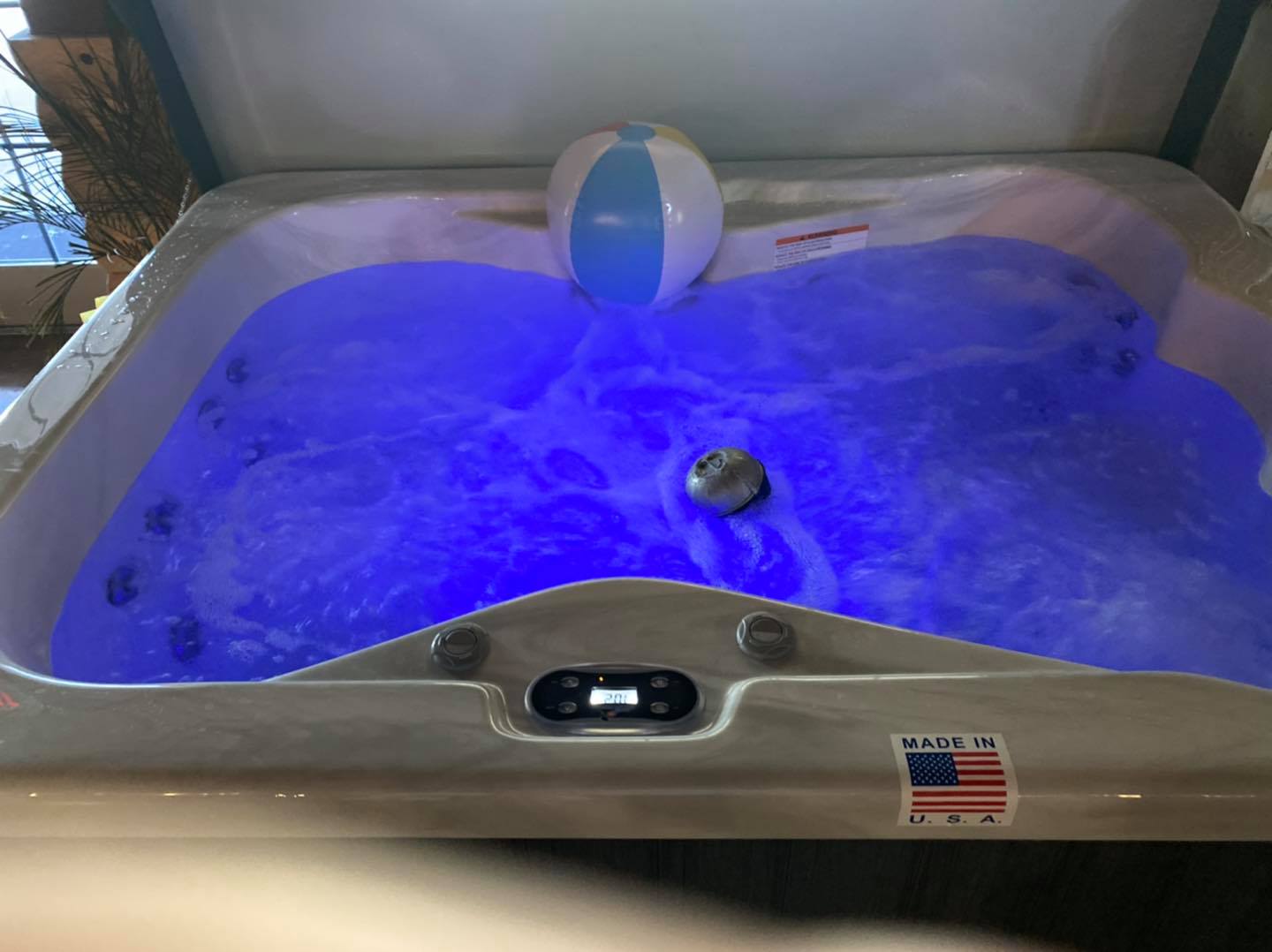 Hot tub