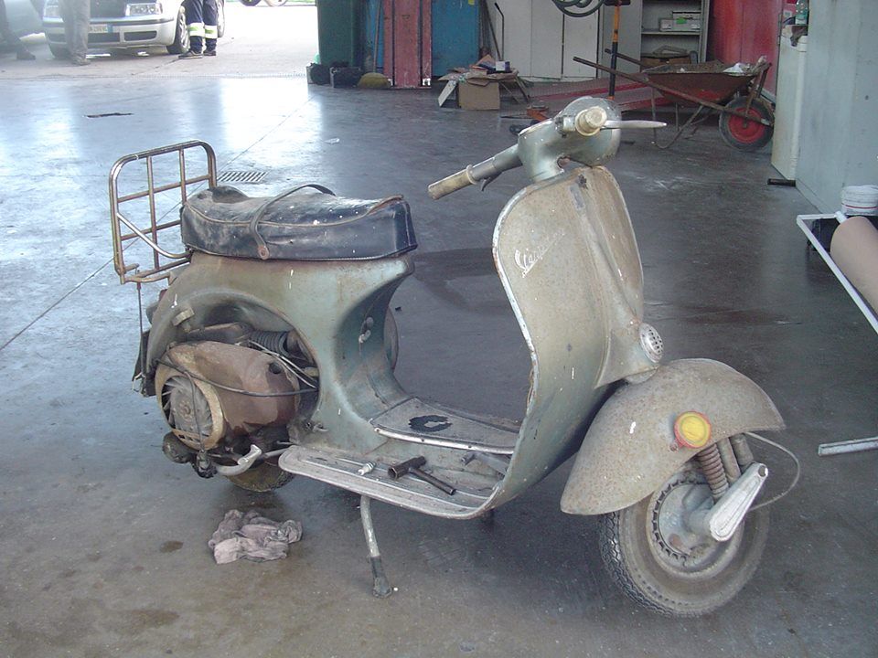 riparazione moto d'epoca
