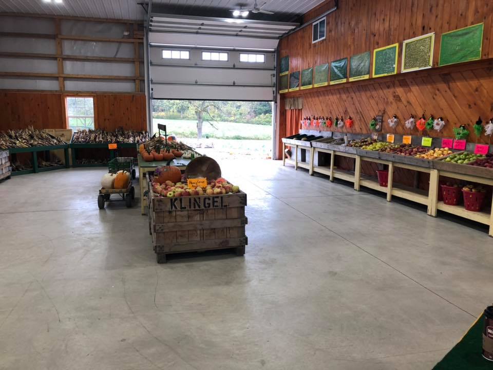 Klingel's Farm, produce stand