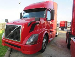 2016 Volvo Sleeper | Fleet Resources LLC