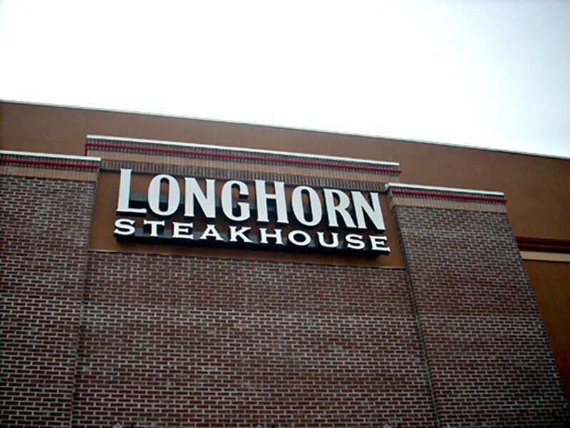 longhorn steakhouse ct channel letter sign
