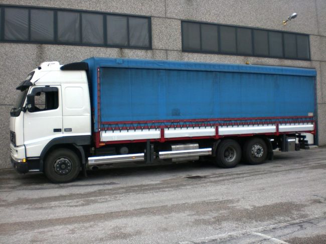 automezzo per trasporto di merci