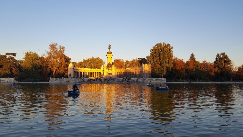 Retiro Park Sehenswürdigkeit in Madrid Retiro Park