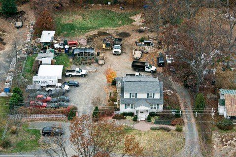 Howard Landscape Office - Landscaping in Dulles, VA