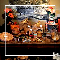 HOMEWARES & POTS