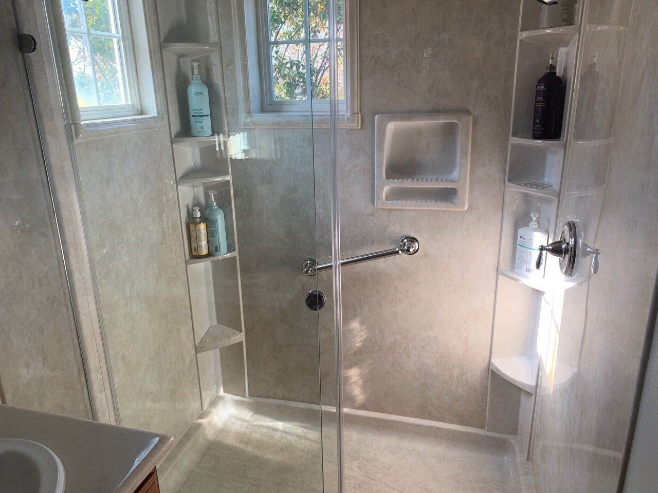 Bianco Travertine Walk In Shower with Two 4 Tier Shelves and Grab Bar
