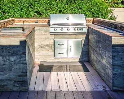Outdoor Kitchen Masonry — Custom Outdoor Kitchen in Fresno, CA Outdoor Kitchen Masonry — Custom Outdoor Kitchen Contractors in Fresno, CA