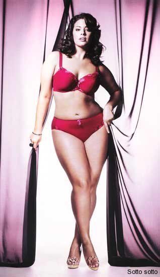 Intimo donna rosso rubino coppe profonde