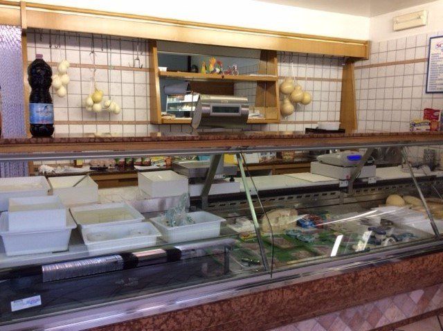 Dairy and dairy products shop