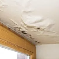 fuite de toiture visible sur le plafond, à Rouen fuite de toiture au havre à remédier