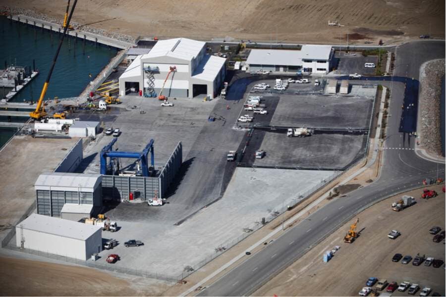 Large Contruction Site - Crane Hire in Townsville, QLD
