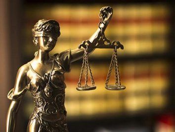 Legal books - Qualified florida attorney, experienced florida attorney in Ocala, FL