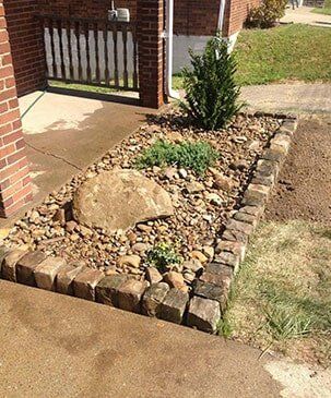 House Landscape - Tree Service in Irwin, PA House Landscape - Tree Service in Irwin, PA