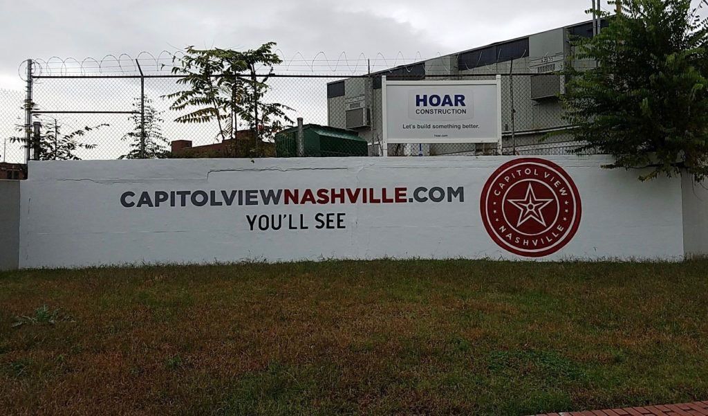 A sign that says capitolviewnashville.com on it