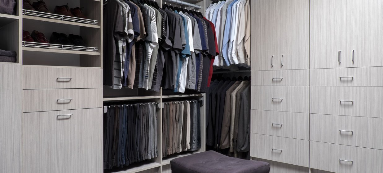 Perpendicular Closet Corner