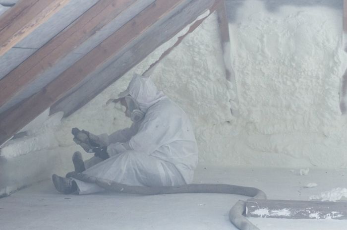 spray foam attic insulation Kenosha wi