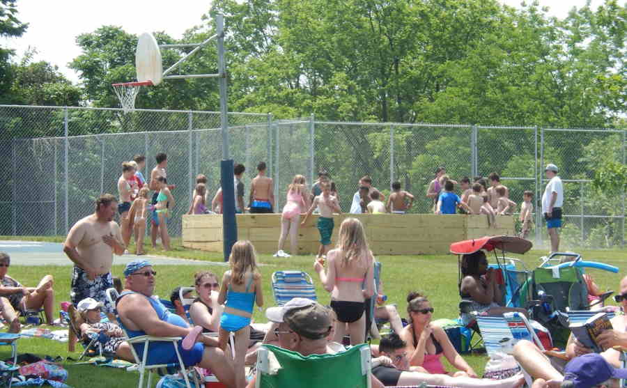 Visitor's Area - Swim club in York, PA