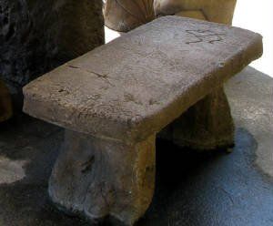 Moss Rock Bench