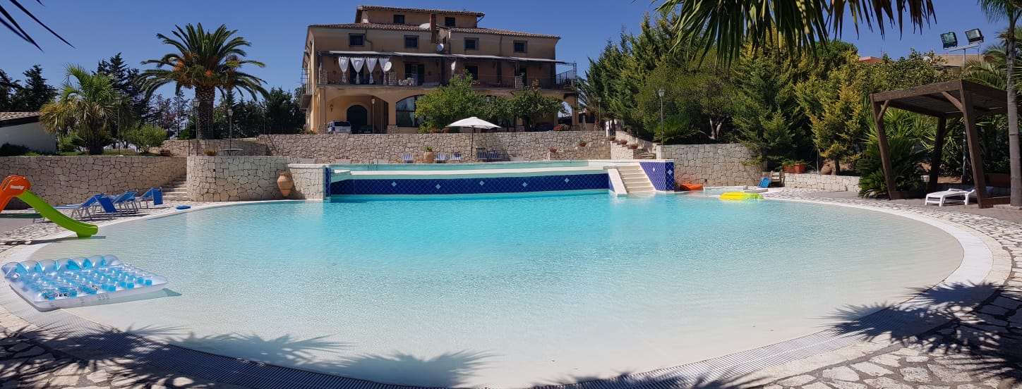realizzazione piscine per case private