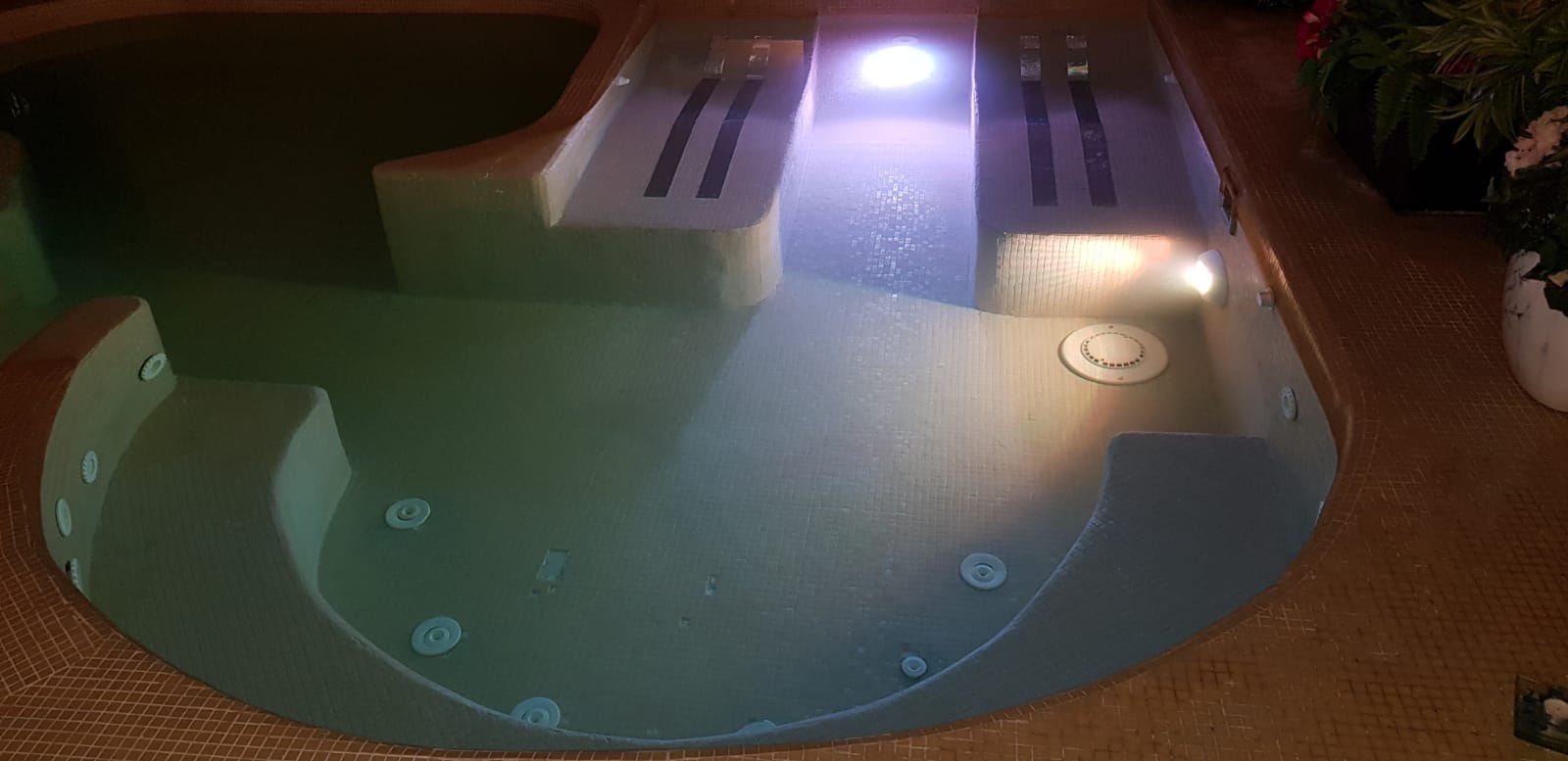 realizzazione piscine per case private